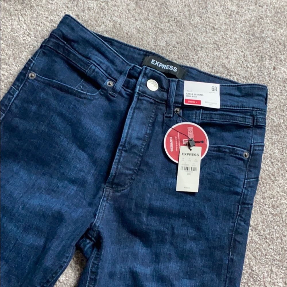 Express High Rise ankle legging